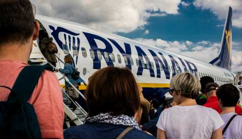Ryanair is cancelling flights to holiday hotspots affecting 6 countries