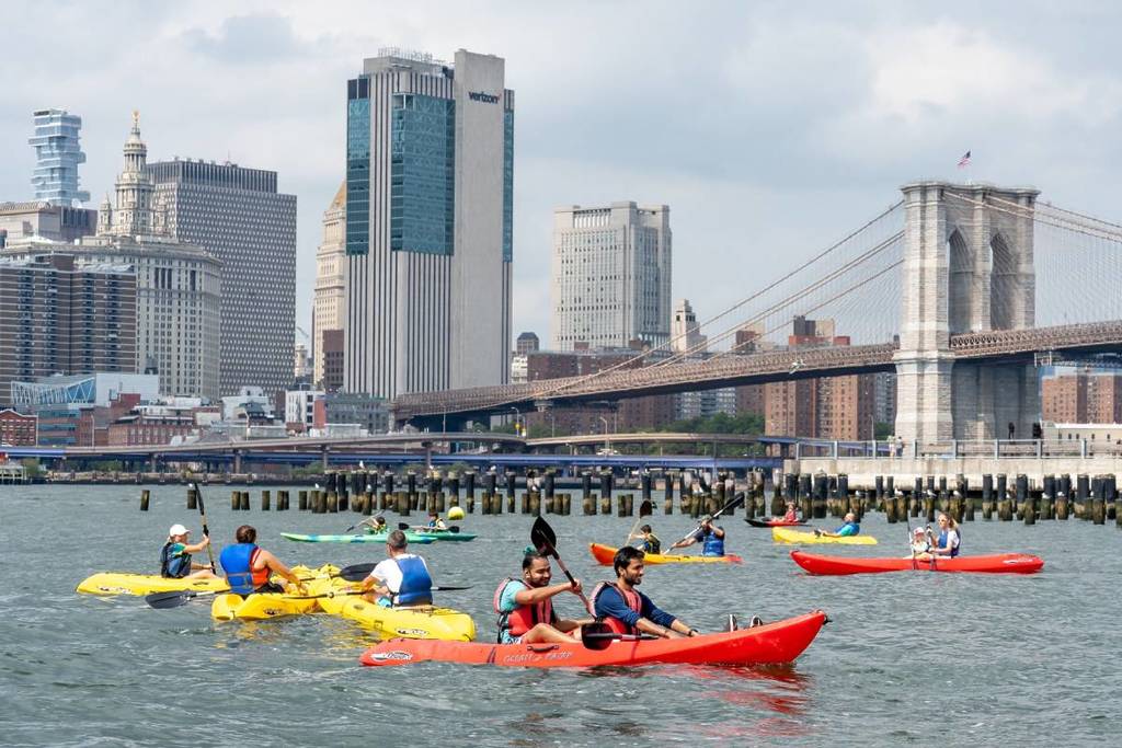 Brooklyn Bridge Park’s free kayaking returns this May