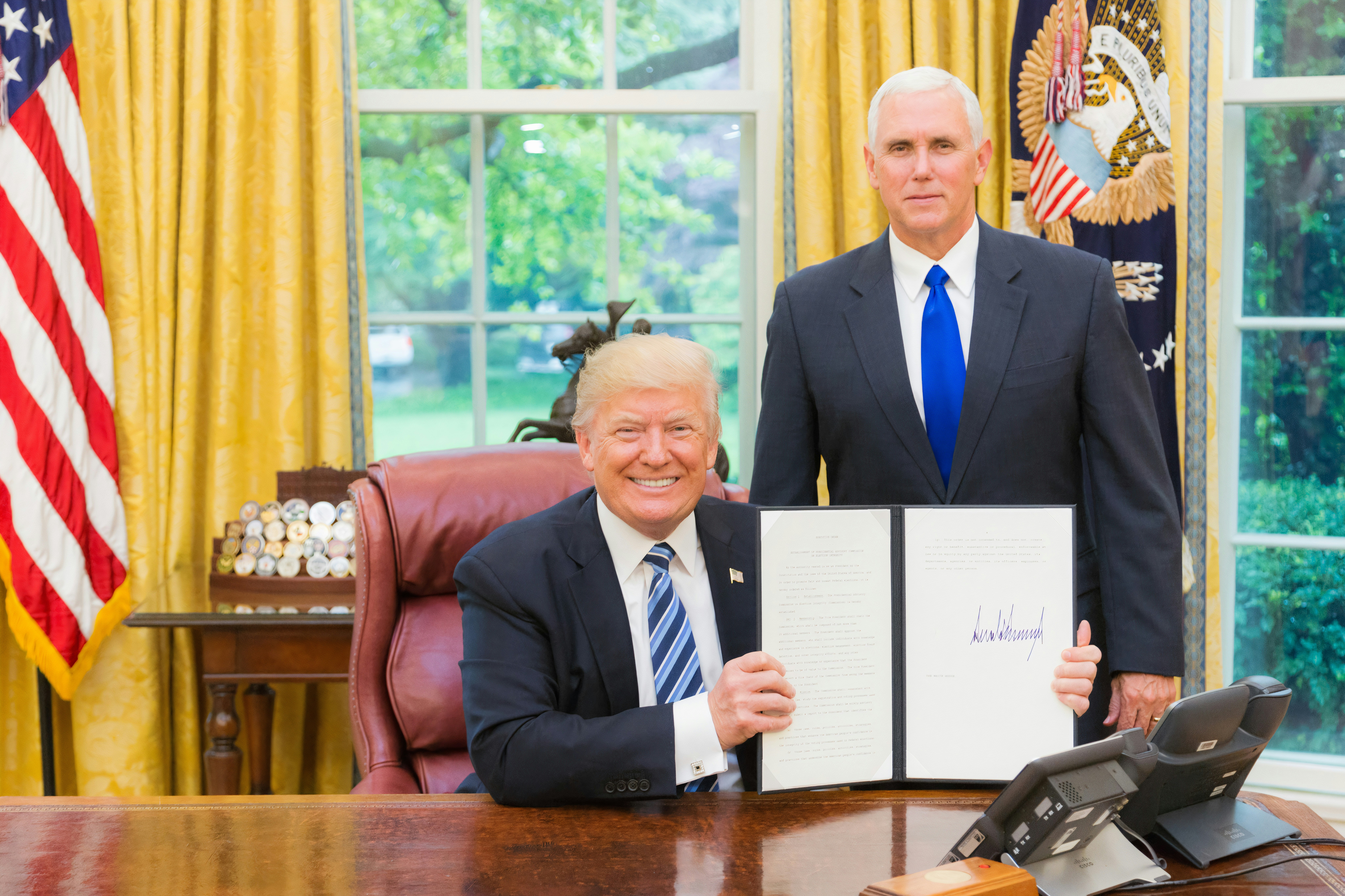 Trump says US should control the Strait of Hormuz and get paid for it