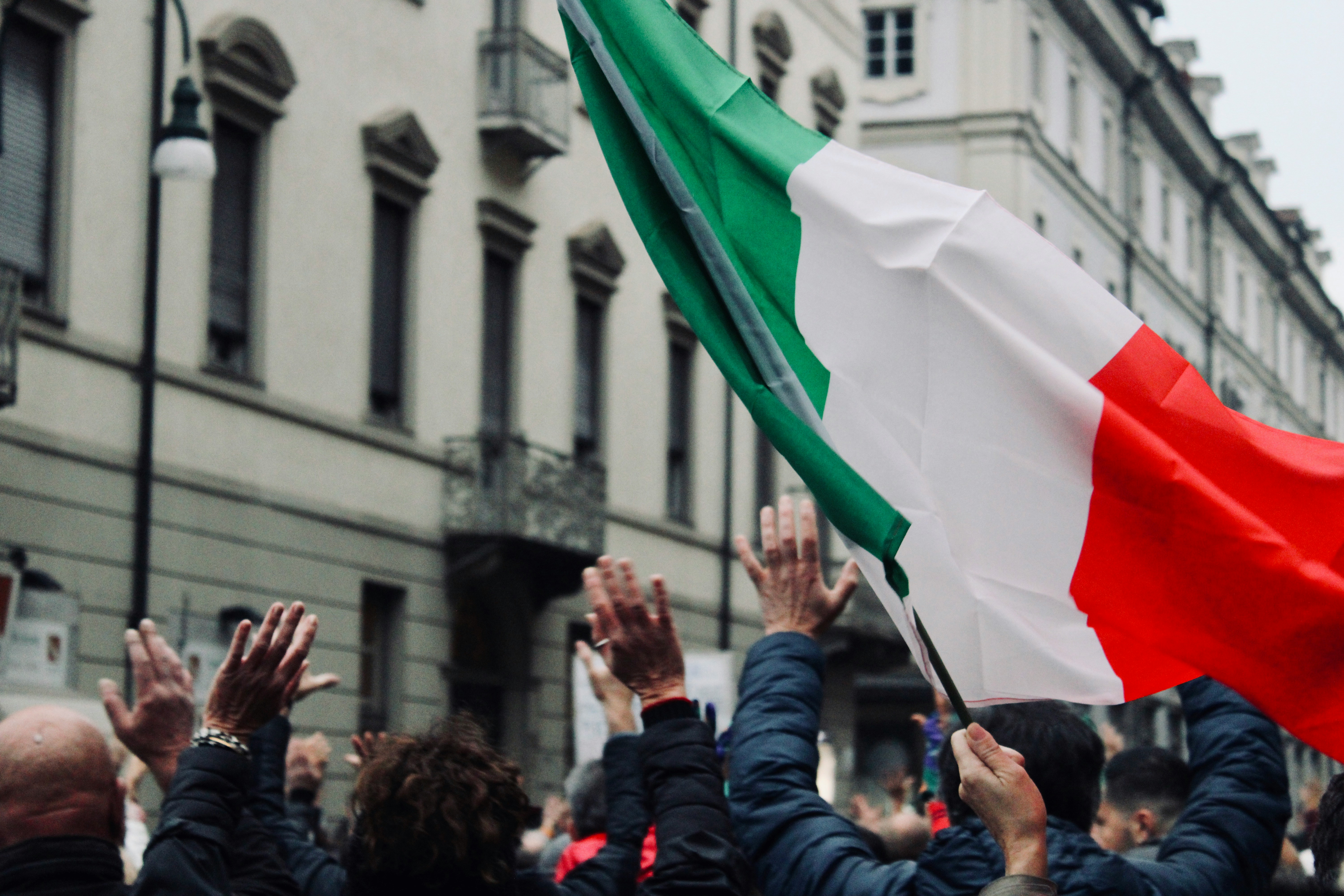 US Urges Americans to Exercise Caution in Italy