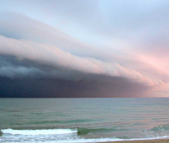State of emergency declared in US over 'super' El Niño with potentially devastating impact