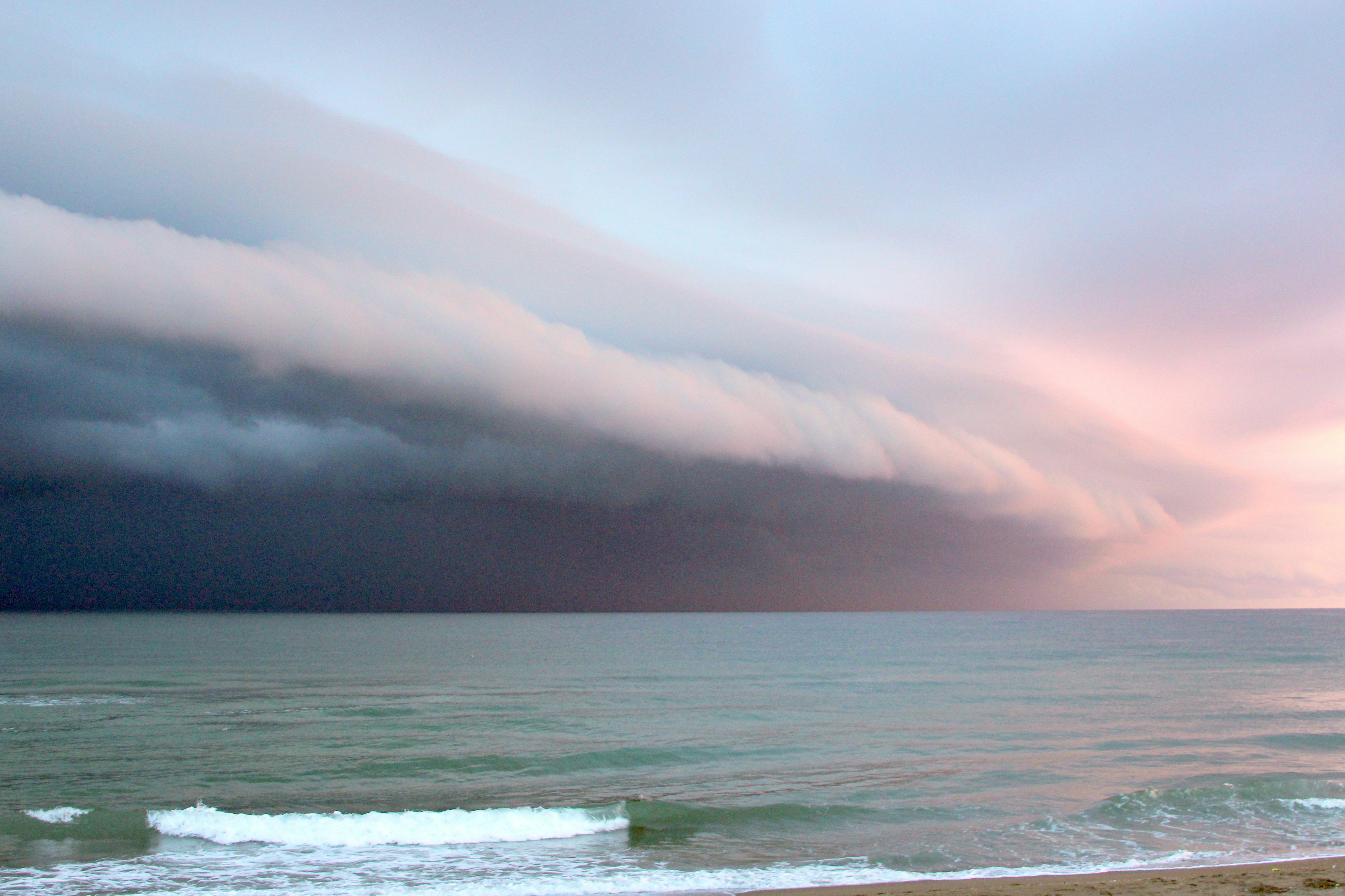 State of emergency declared in US over 'super' El Niño with potentially devastating impact