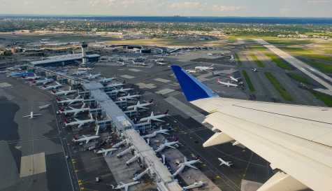 Circuit failure grounds flights at JFK, Newark and LaGuardia airports, wreaking havoc on US air travel