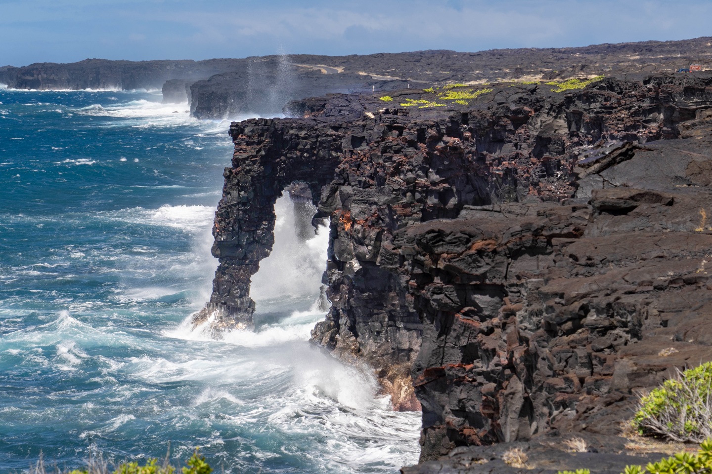 Hawaii’s iconic Hōlei Sea Arch landmark collapses into ocean after 500 years