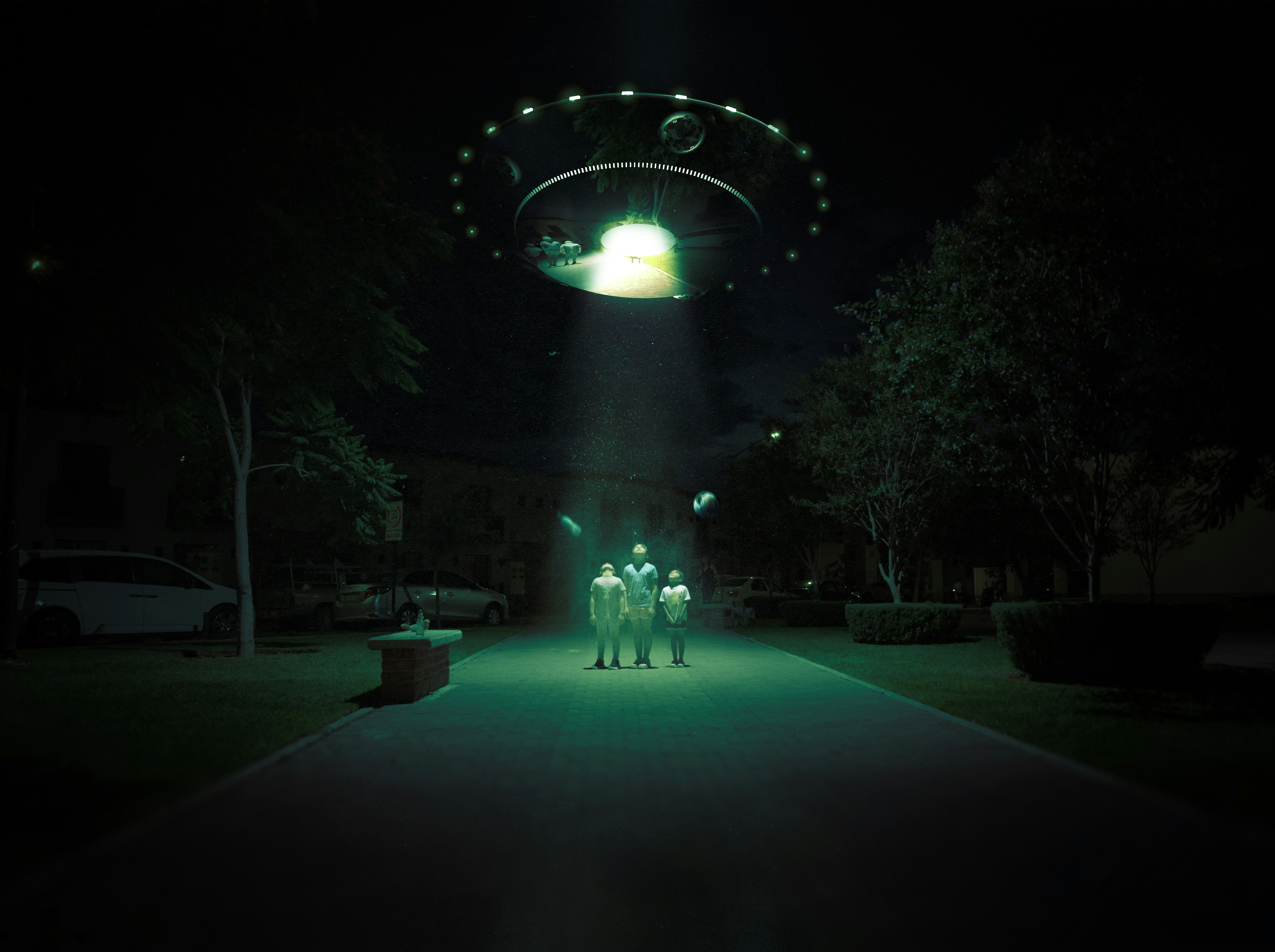 Aliens could reach Earth in 16 days, says Harvard professor