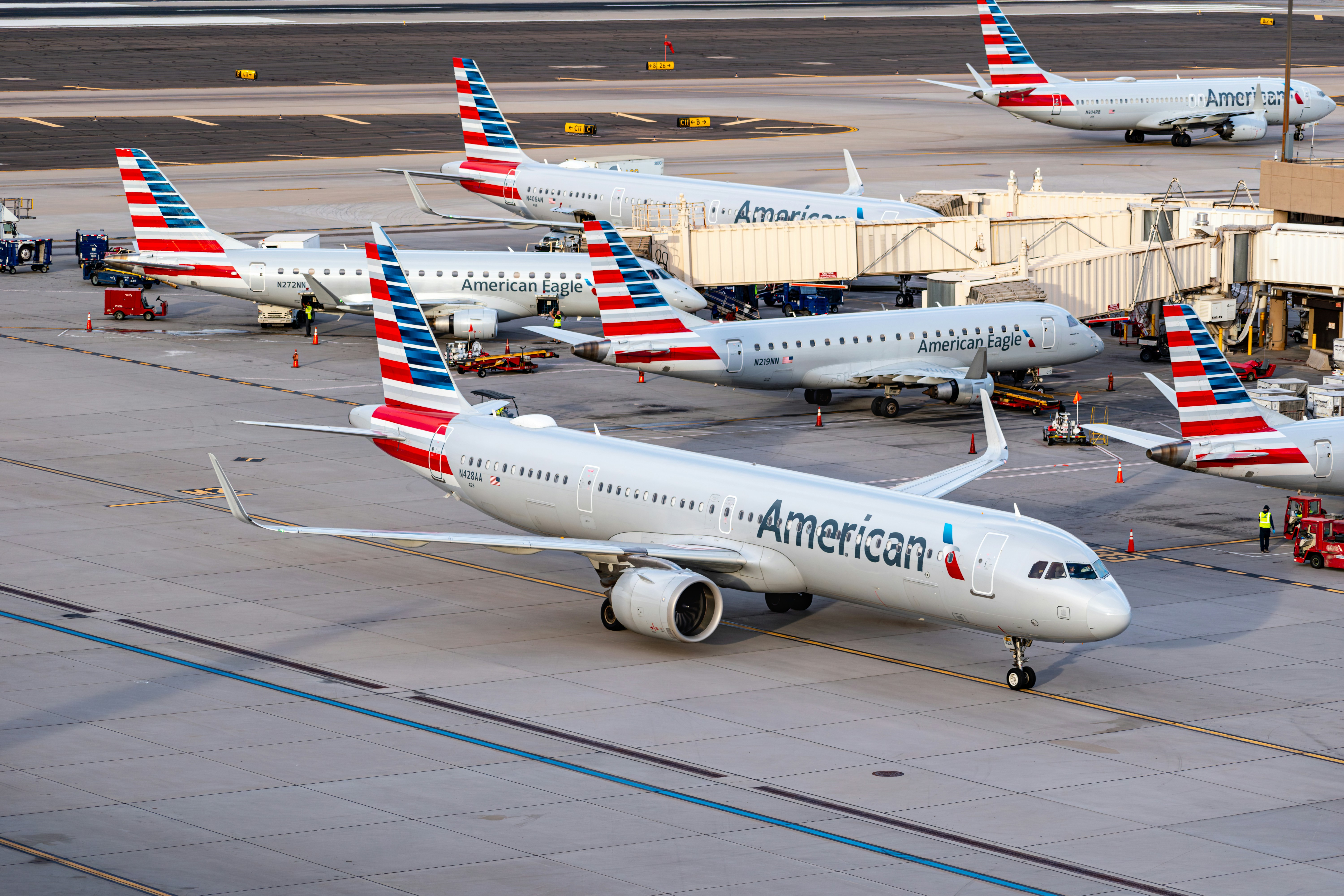 Nightmare American Airlines flight forced to divert to JFK Airport after 6 restrooms fail midair
