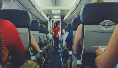 Flight attendant says you should always put suitcase in hotel bathtub after checking in