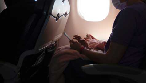 Can You Take the Airplane Blanket Home? Here’s What Flight Attendants and Frequent Fliers Say