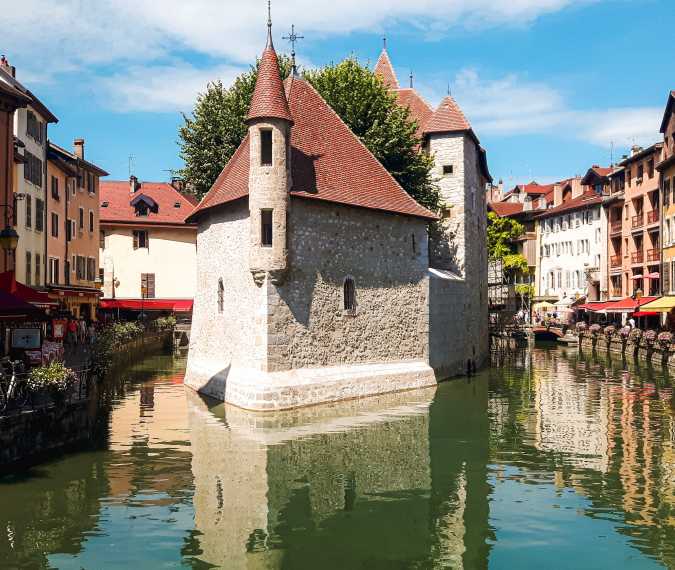 article_image