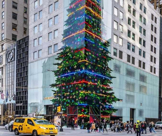 Louis Vuitton's 12-story Christmas tree on the Fifth Avenue is a modern  spectacle