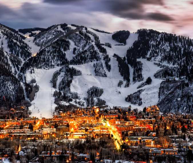 The 10 Most Beautiful Winter Towns in the U.S.